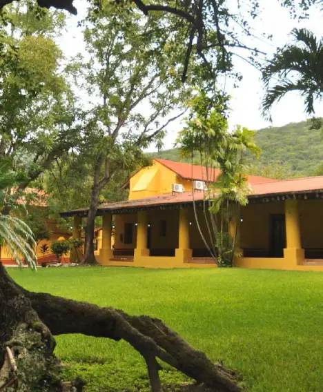 Síguenos - Hacienda Conca